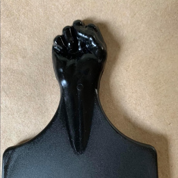 VINTAGE AFRO PICK with clenched raised fist. - Picture 3 of 5
